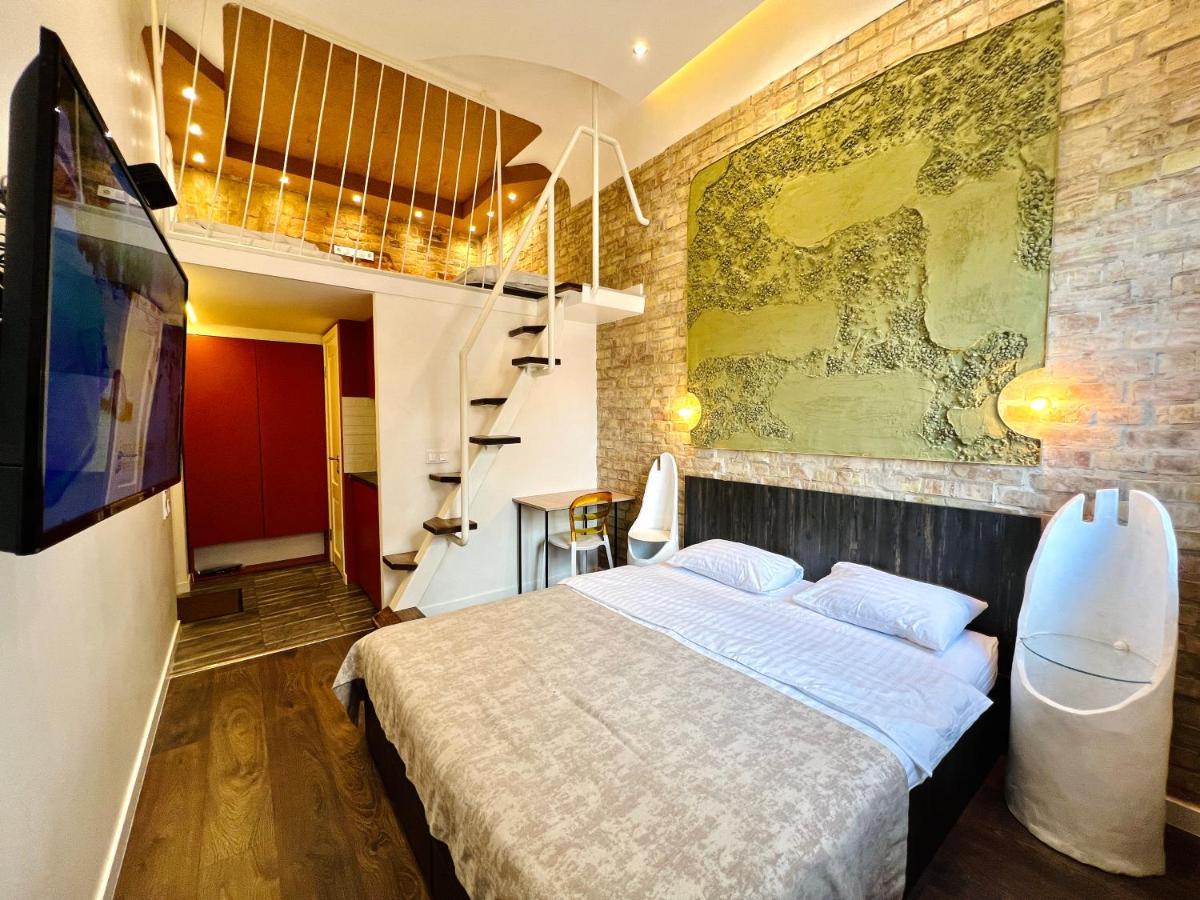 Kyiv Art Apartments Near Golden Gate Bagian luar foto