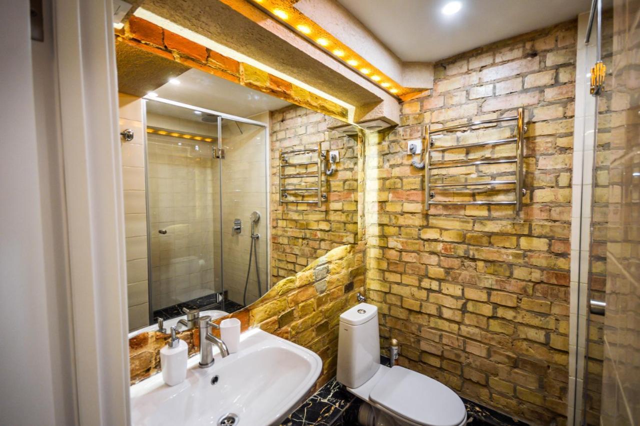 Kyiv Art Apartments Near Golden Gate Bagian luar foto